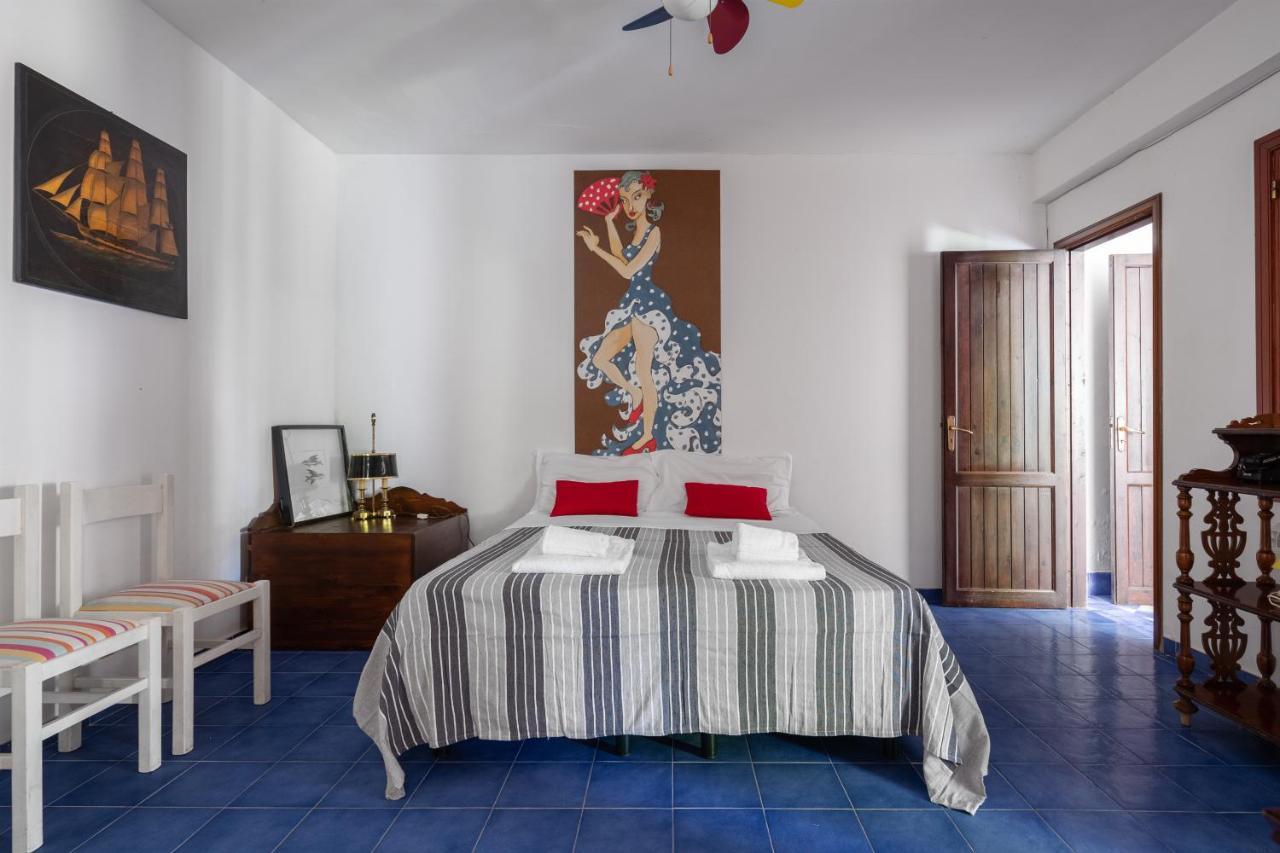 La Cueva Dello Scirocco By Domusicily Apartman Mondello Kültér fotó